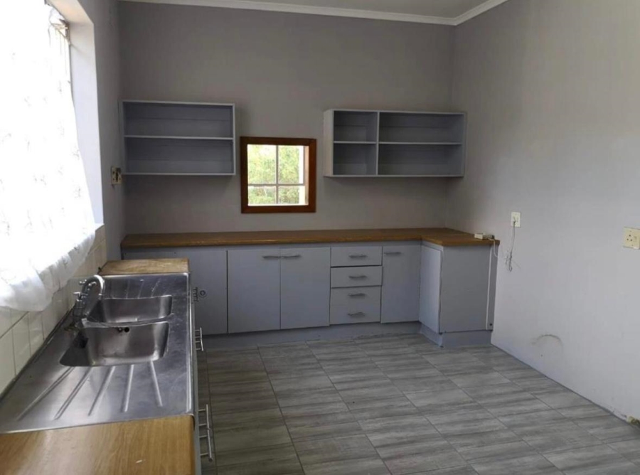 3 Bedroom Property for Sale in Heuwelkruin Eastern Cape